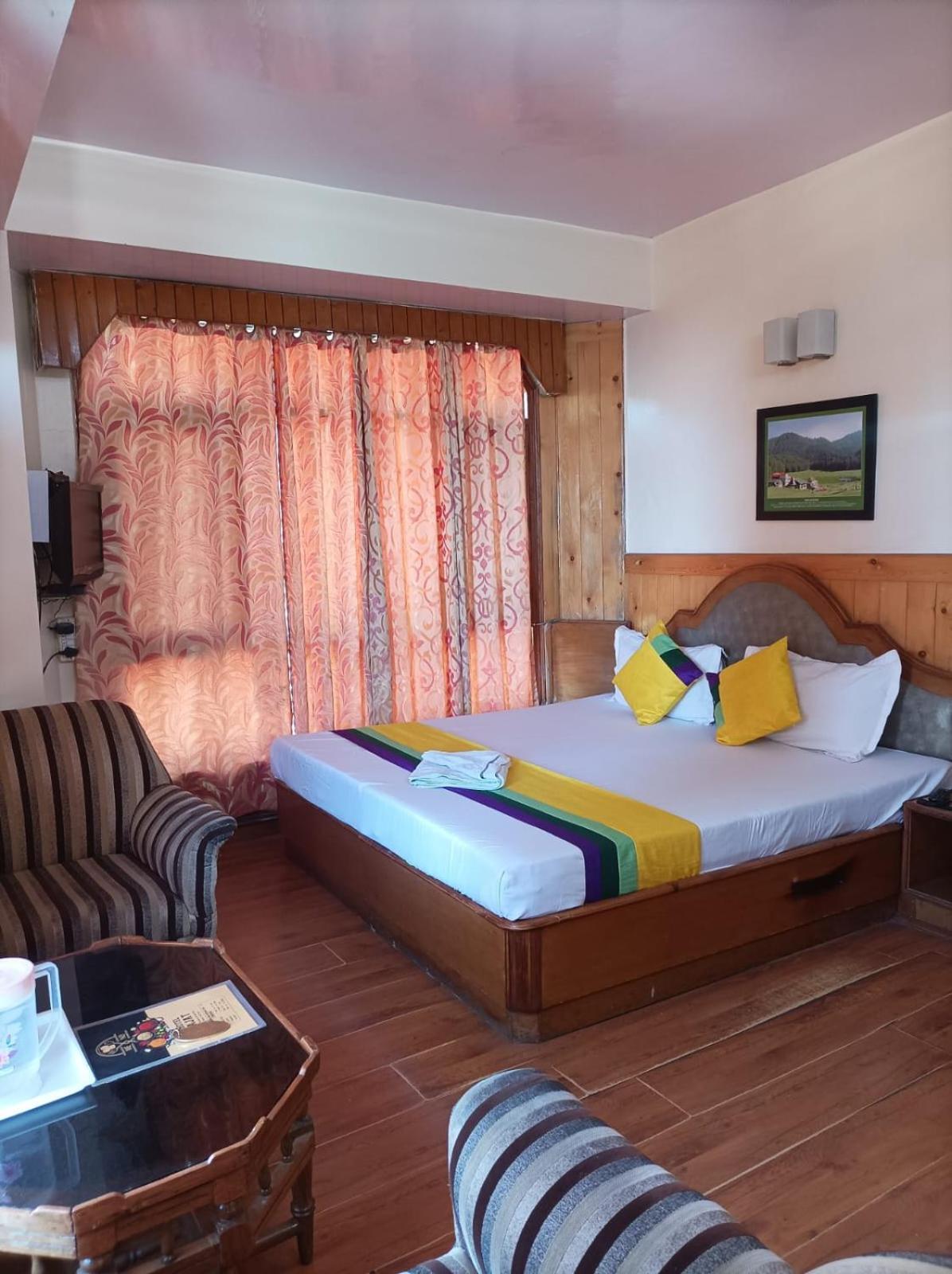Hotel Rajat Chhota Simla Buitenkant foto
